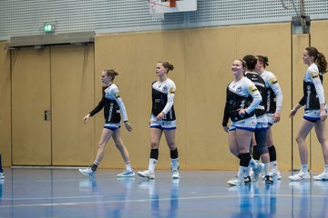 Bild 36 - wAJ HC Quickborn - HSG Kiel/Kronshagen : Ergebnis: 20:17